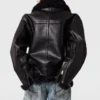 Giacca vegana con cintura in shearling Giacca vegana con cintura in shearling