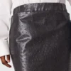 Gonna midi con texture struzzo Gonna midi con texture struzzo