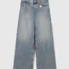 Jeans a gamba larga con lavaggio vintage Jeans a gamba larga con lavaggio vintage