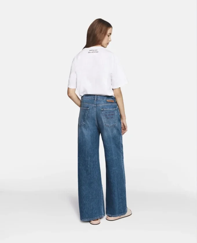 Jeans a gamba larga con ricamo Little Black Bunny Jeans a gamba larga con ricamo Little Black Bunny