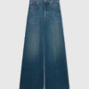Jeans a vita alta con gamba dritta Jeans a vita alta con gamba dritta