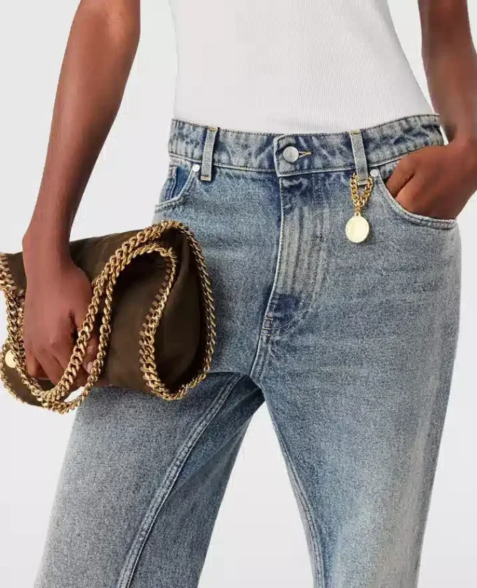 Jeans bootcut con lavaggio vintage Jeans bootcut con lavaggio vintage