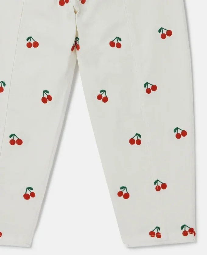 Jeans con ricamo ciliegie Jeans con ricamo ciliegie