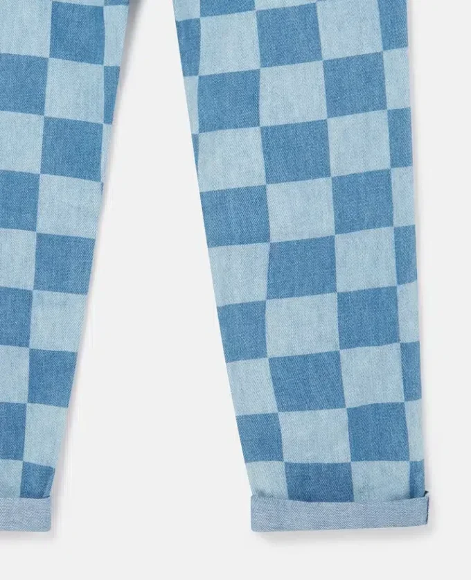 Jeans con stampa a scacchiera