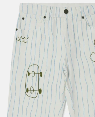 Jeans con stampa skateboard
