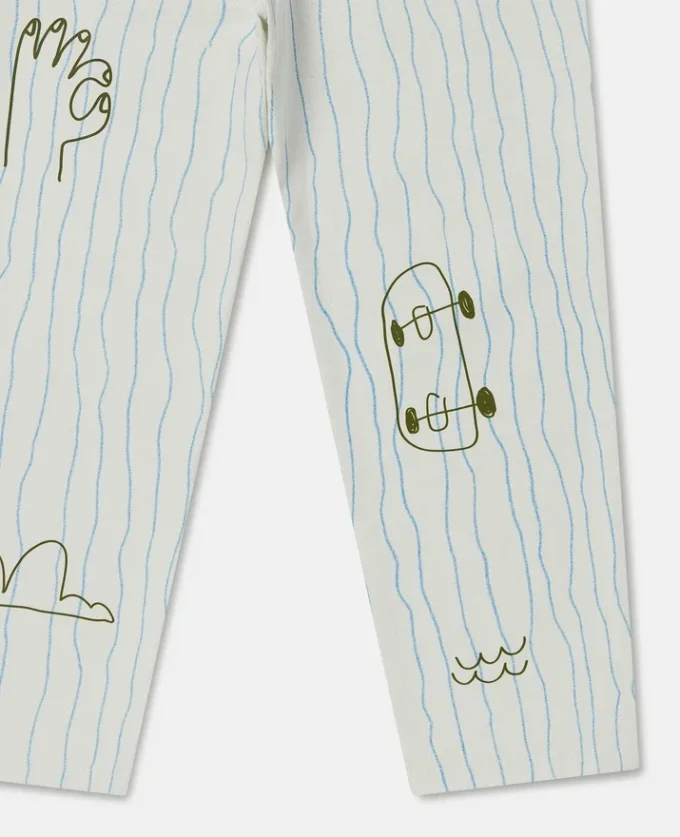 Jeans con stampa skateboard