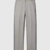 Jeans ibridi dal taglio sartoriale
