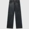 Jeans in denim a gamba dritta con finitura cerata Jeans in denim a gamba dritta con finitura cerata
