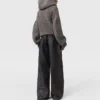 Jeans in denim a gamba dritta con finitura cerata Jeans in denim a gamba dritta con finitura cerata
