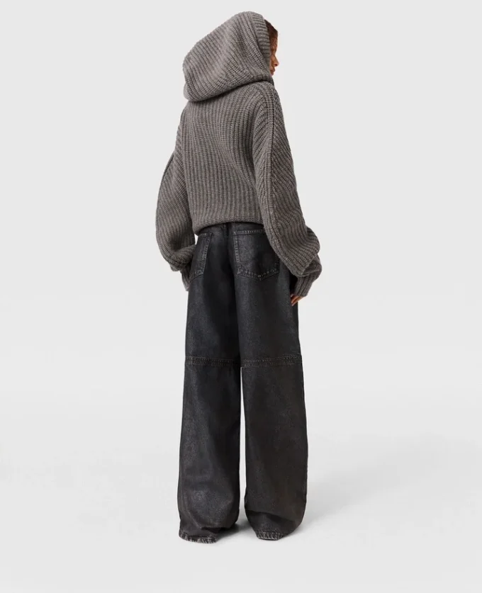Jeans in denim a gamba dritta con finitura cerata Jeans in denim a gamba dritta con finitura cerata