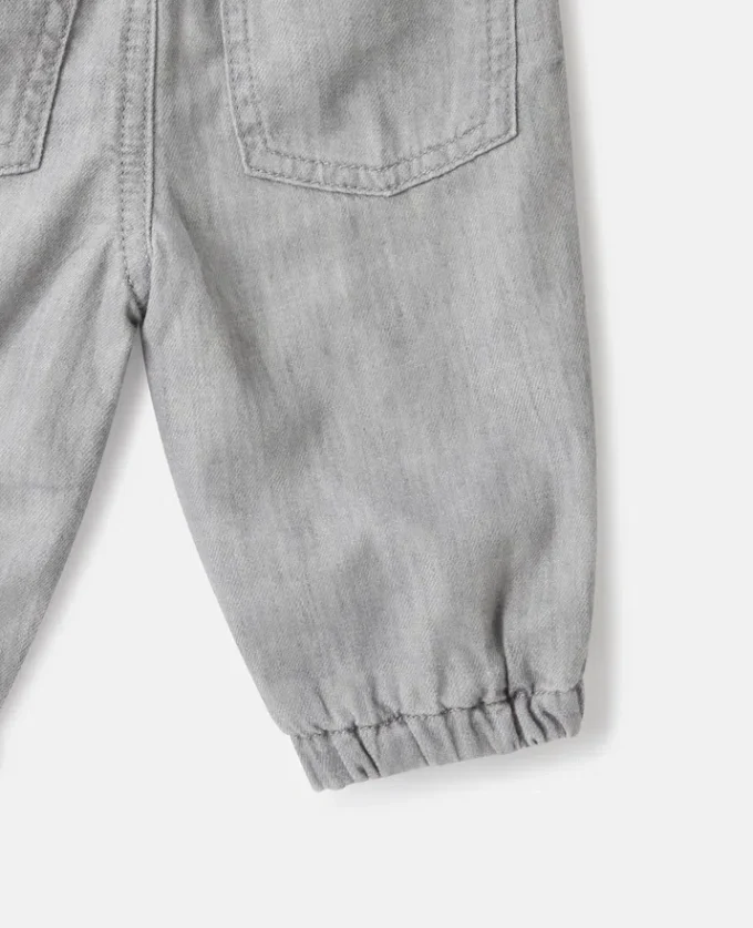 Jeans in denim con stampa grafica scoiattolo Jeans in denim con stampa grafica scoiattolo