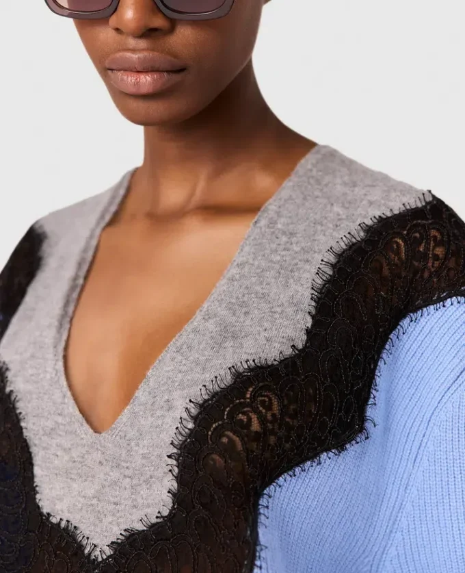 Maglione a maniche lunghe con inserti in pizzo Maglione a maniche lunghe con inserti in pizzo