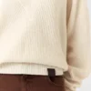 Maglione a maniche lunghe con scollo a V Maglione a maniche lunghe con scollo a V