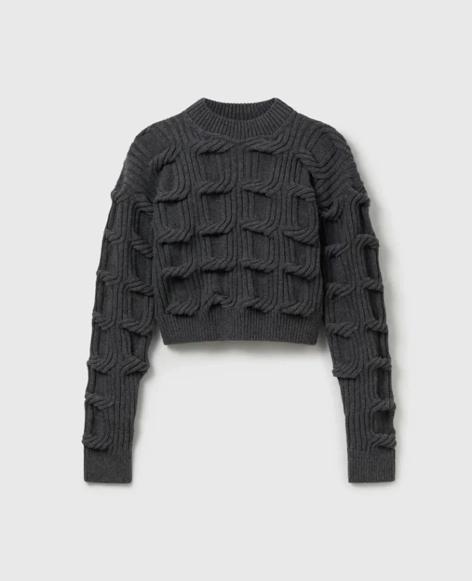 Maglione Falabella lavorato a trecce Maglione Falabella lavorato a trecce
