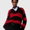 Maglione oversize a righe con scollo a V Maglione oversize a righe con scollo a V