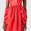 Miniabito bustier con drappeggio e ruches Miniabito bustier con drappeggio e ruches
