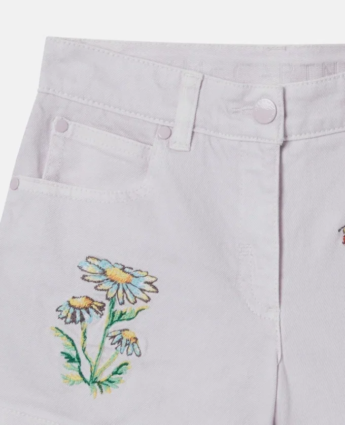 Pantaloncini con ricamo floreale Pantaloncini con ricamo floreale