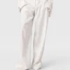 Pantaloni a gamba dritta con stampa serpente Pantaloni a gamba dritta con stampa serpente