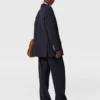 Pantaloni a gamba larga con piega Pantaloni a gamba larga con piega