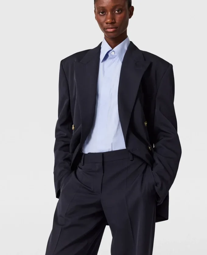 Pantaloni a gamba larga con piega Pantaloni a gamba larga con piega
