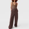 Pantaloni a vita bassa con pieghe Pantaloni a vita bassa con pieghe