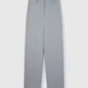 Pantaloni a vita bassa e gamba dritta Pantaloni a vita bassa e gamba dritta