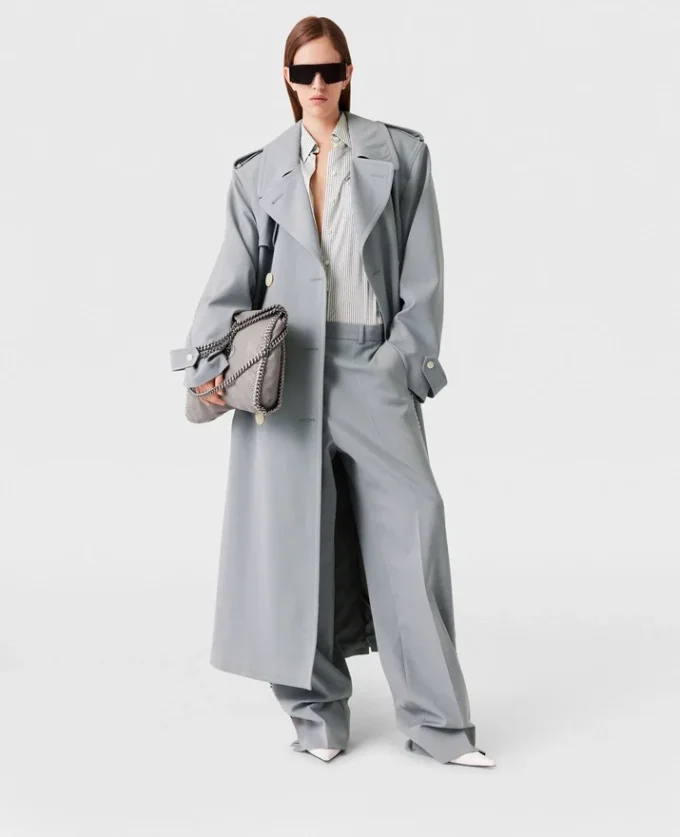 Pantaloni a vita bassa e gamba dritta Pantaloni a vita bassa e gamba dritta