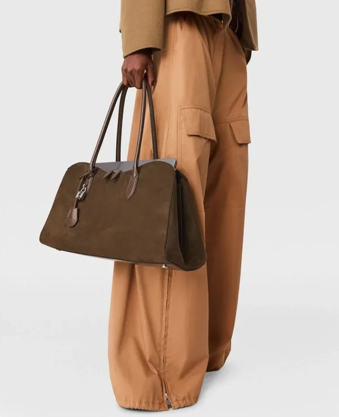 Pantaloni cargo a gamba larga Pantaloni cargo a gamba larga