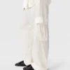 Pantaloni cargo morbidi con inserti in raso Pantaloni cargo morbidi con inserti in raso
