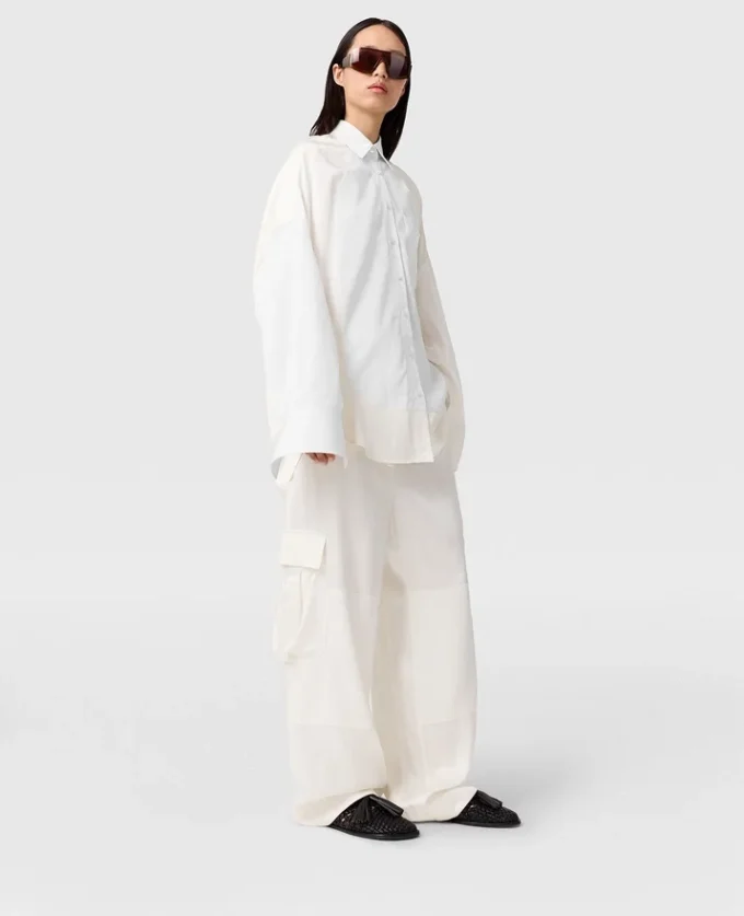 Pantaloni cargo morbidi con inserti in raso Pantaloni cargo morbidi con inserti in raso