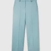 Pantaloni dritti con pieghe Pantaloni dritti con pieghe