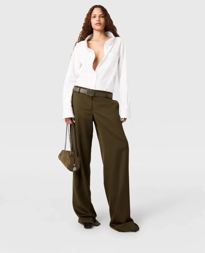 Pantaloni dritti con pieghe Pantaloni dritti con pieghe