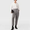 Pantaloni in lana a vita alta con pieghe Pantaloni in lana a vita alta con pieghe