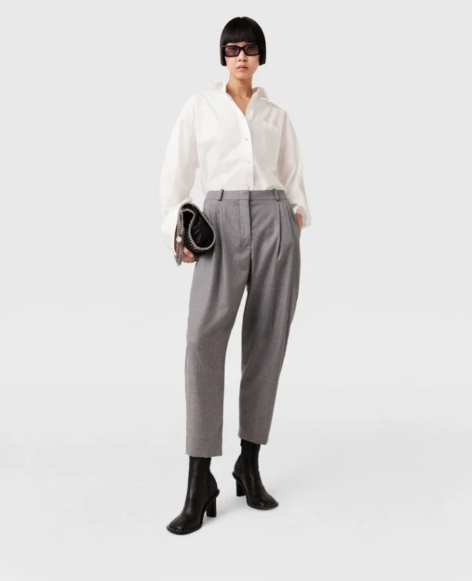 Pantaloni in lana a vita alta con pieghe Pantaloni in lana a vita alta con pieghe