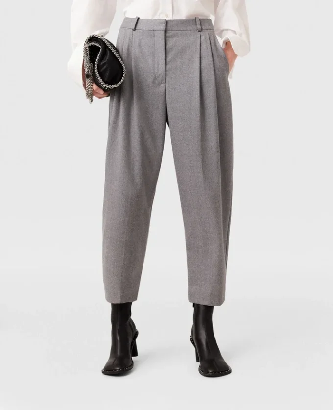 Pantaloni in lana a vita alta con pieghe Pantaloni in lana a vita alta con pieghe