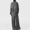 Pantaloni oversize con coulisse e stampa leopardata Pantaloni oversize con coulisse e stampa leopardata