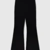 Pantaloni svasati in maglia compatta Pantaloni svasati in maglia compatta