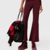 Pantaloni svasati in maglia compatta Pantaloni svasati in maglia compatta