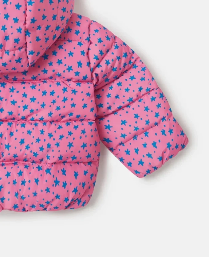 Piumino con cappuccio e stampa a stelle