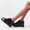 Platform Elyse monocromatiche in edizione limitata Platform Elyse monocromatiche in edizione limitata