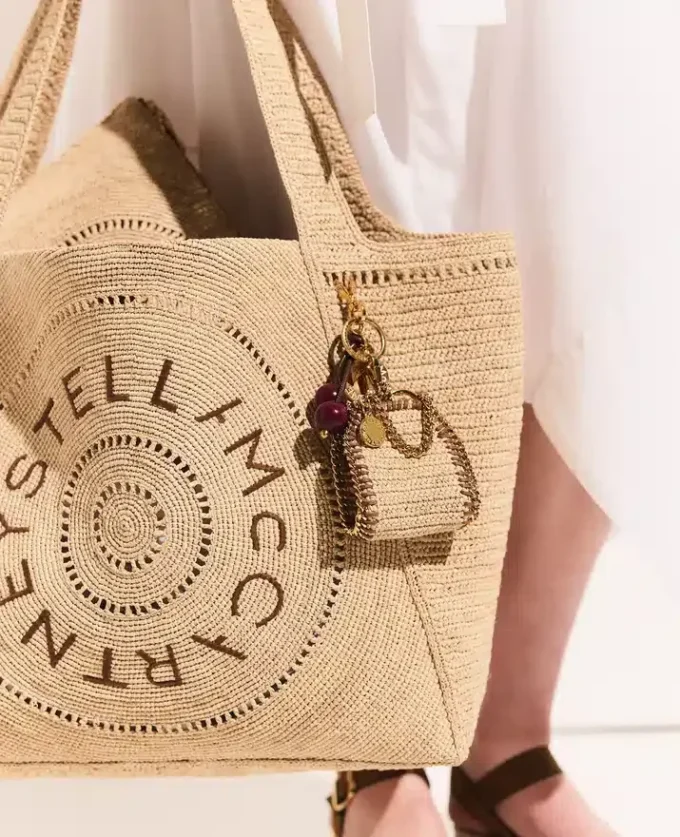 Portachiavi Falabella Raffia AirPods Case Portachiavi Falabella Raffia AirPods Case