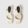 Sandali con plateau in vernice Elyse Sandali con plateau in vernice Elyse