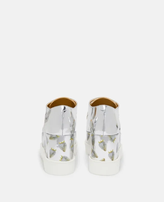 Scarpe con plateau metallizzate Elyse con stampa fragola Scarpe con plateau metallizzate Elyse con stampa fragola
