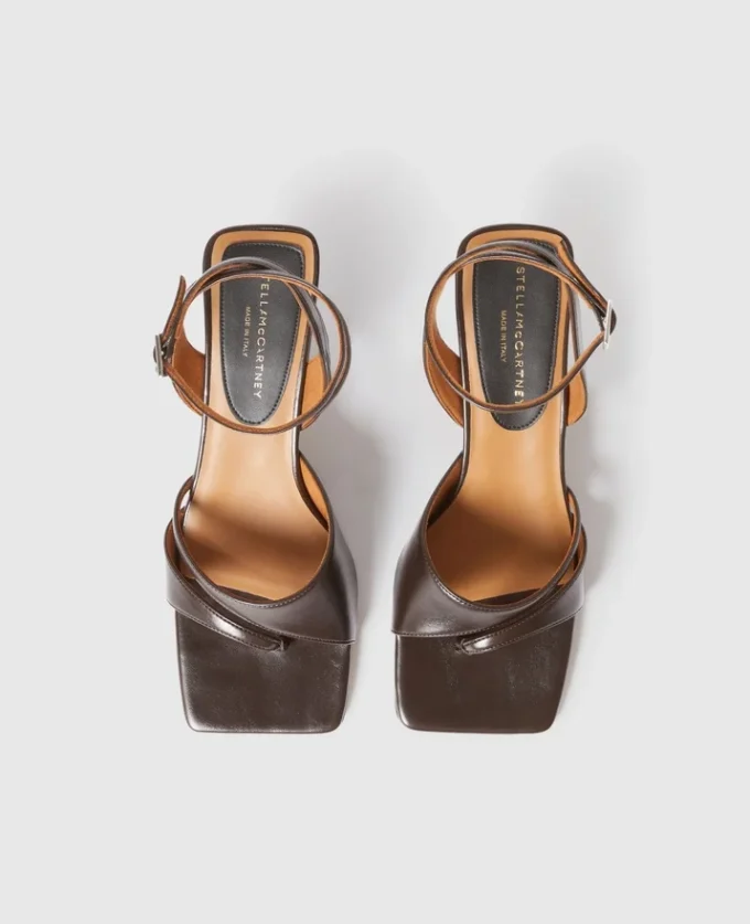 Scarpe con tacco basso Stella Spur Scarpe con tacco basso Stella Spur