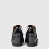 Scarpe Mary Jane con plateau e cinturino a T Elyse Scarpe Mary Jane con plateau e cinturino a T Elyse