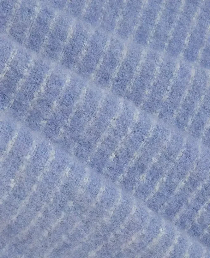 Sciarpa con logo a righe sottili Sciarpa con logo a righe sottili