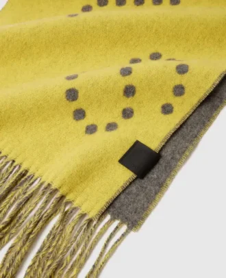 Sciarpa con logo e frange