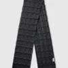 Sciarpa Falabella lavorata a treccia Sciarpa Falabella lavorata a treccia