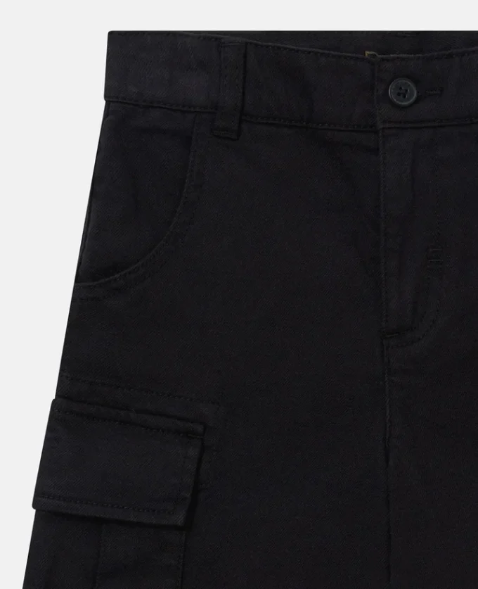 Shorts cargo in gabardine Shorts cargo in gabardine
