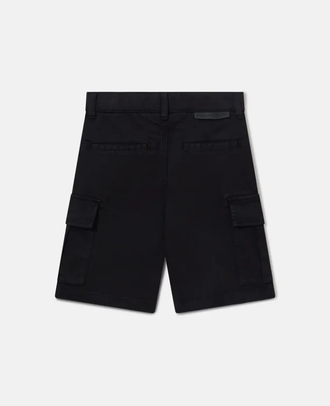 Shorts cargo in gabardine Shorts cargo in gabardine